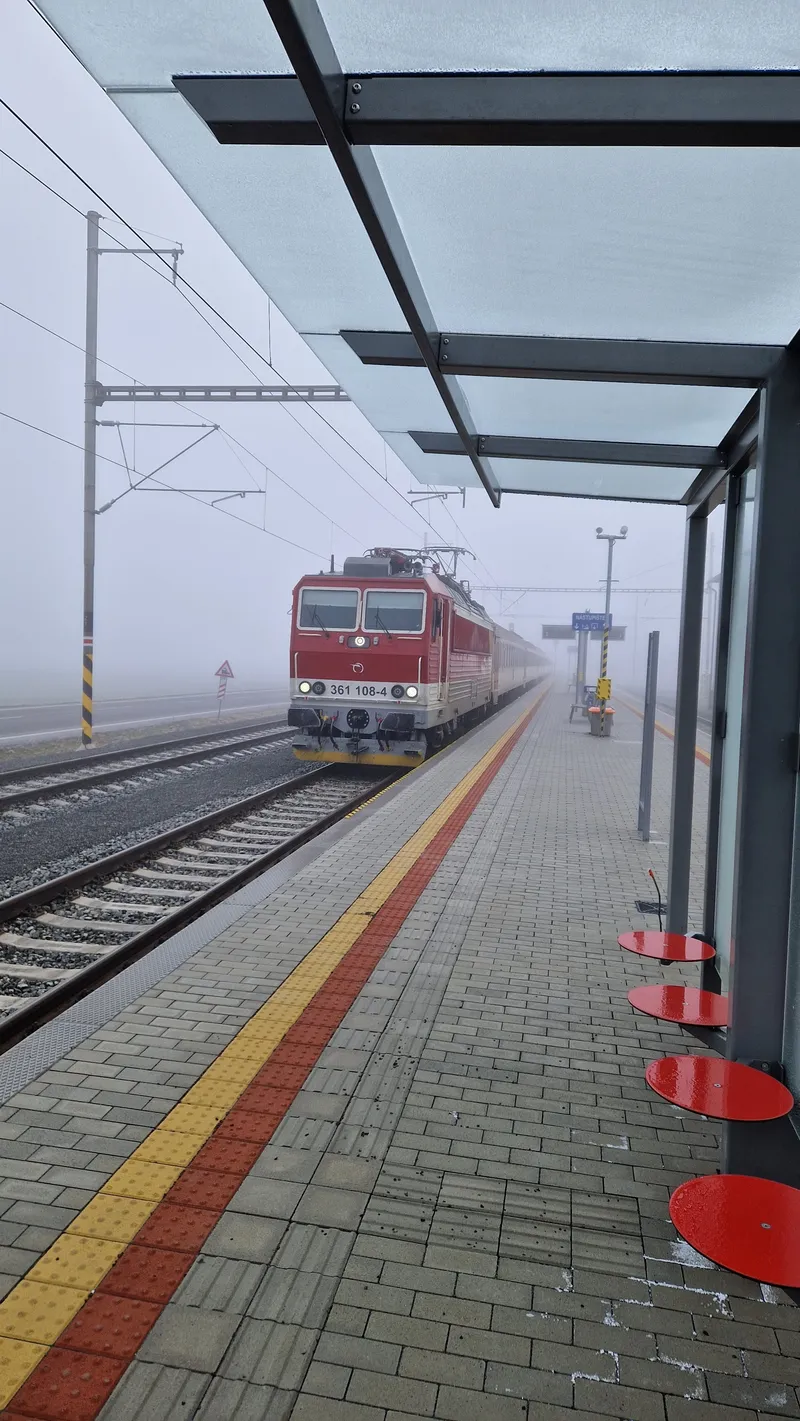 ŽST Levice, OV + SZZ, DOZZ ŽST Veľké Kozmálovce