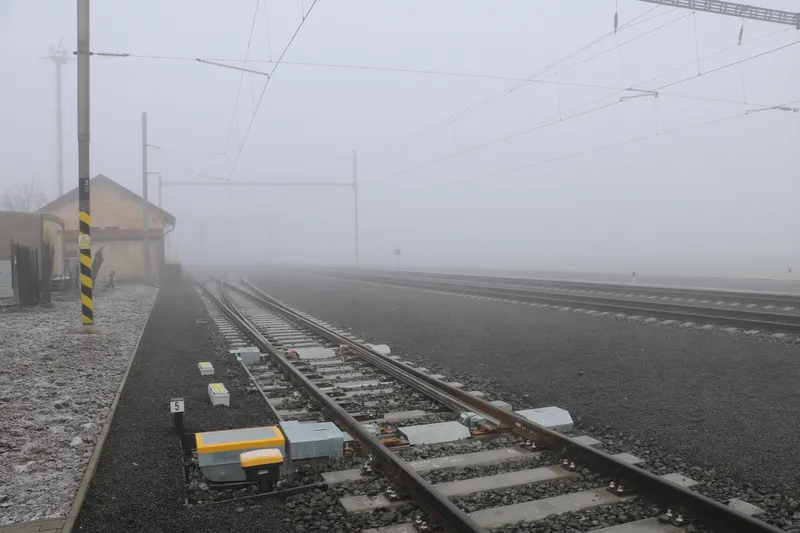 ŽST Veľké Kozmálovce – zabezpečovacie zariadenie