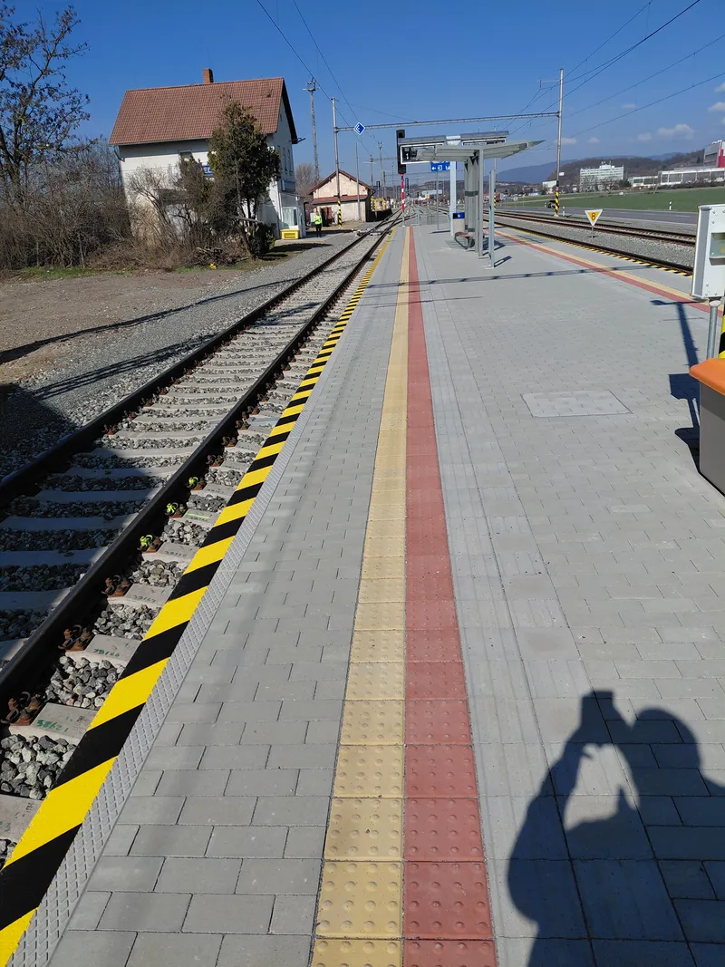 Trať – marec 2026